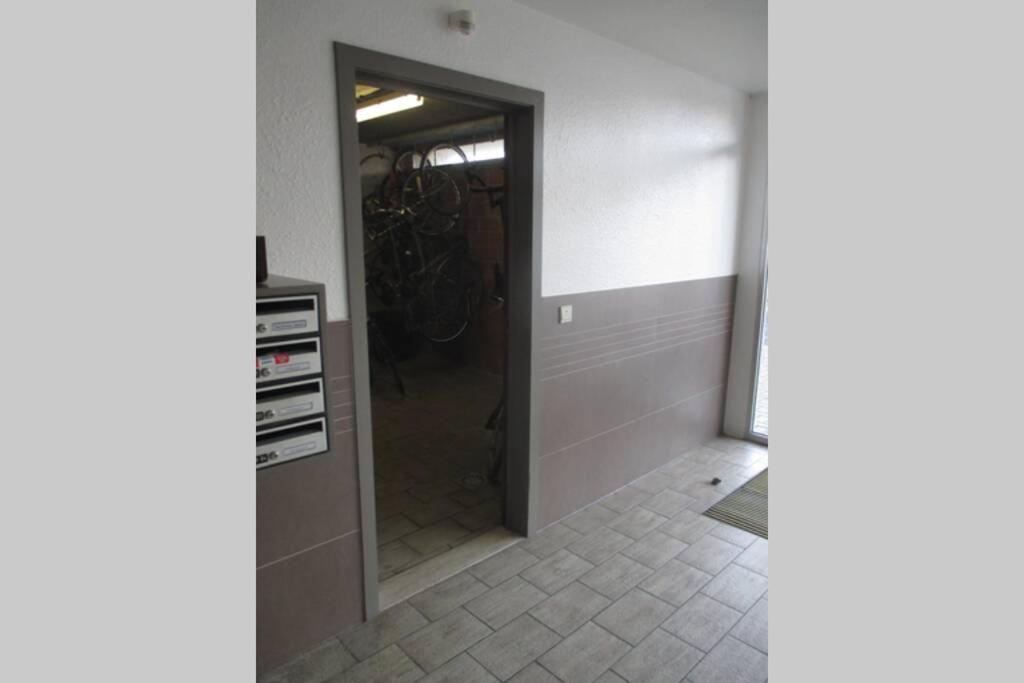 Appartement Residentie Astrid Met Private Parking Bredene Dış mekan fotoğraf
