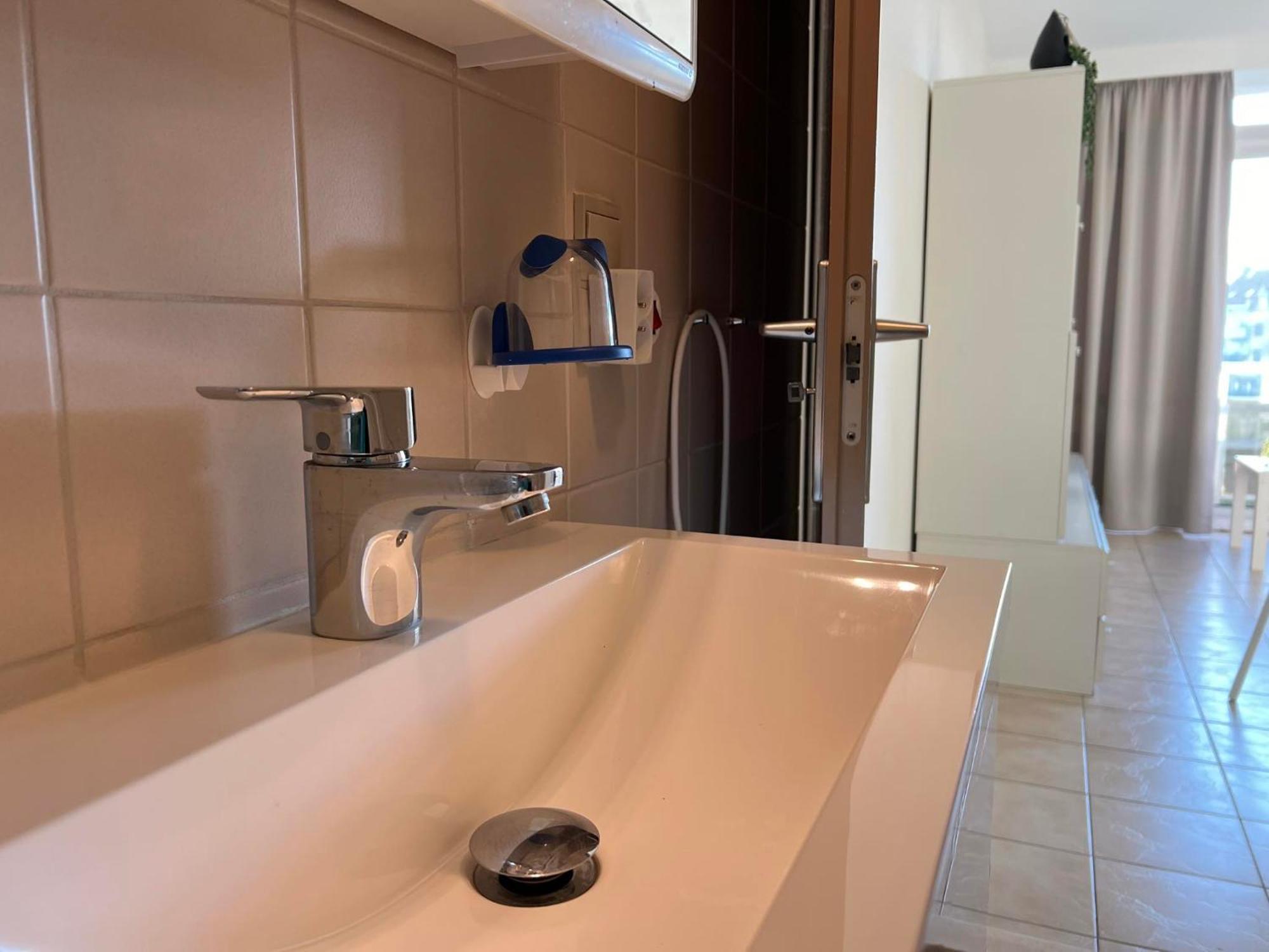 Appartement Residentie Astrid Met Private Parking Bredene Dış mekan fotoğraf